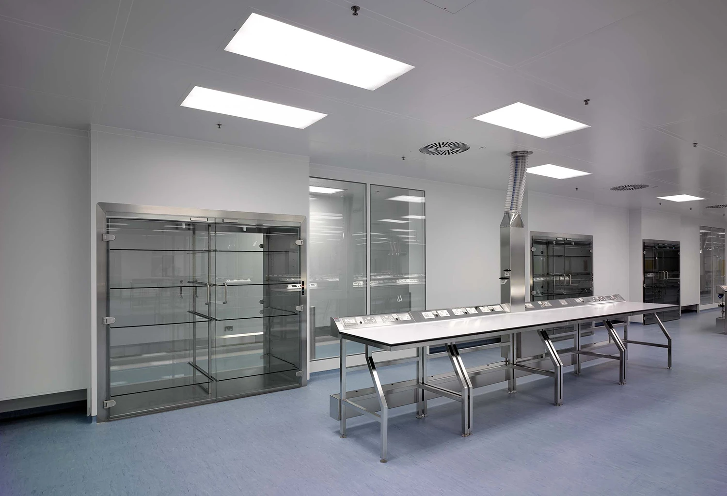 Cloison plafond monobloc